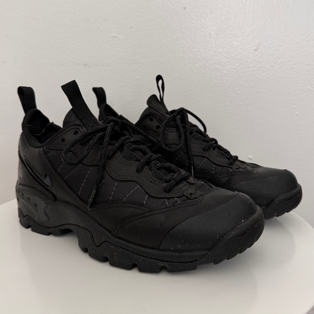 Nike Acg Air Mada Men's Size 7 Women’s 9 Black Trail Hiking View 2